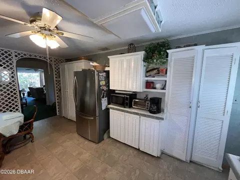 Kitchen - 203 Grove St, Ormond Beach, FL 32174 photo 5 of 5