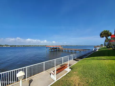 2901 N Halifax Ave, Daytona Beach, FL 32118