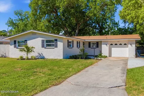 1642 Caldwell Rd, South Daytona, FL 32119