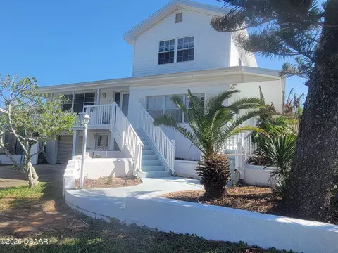 3941 S Peninsula Dr, Port Orange, FL 32127