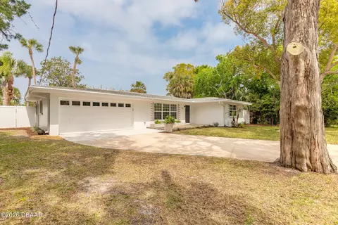 39 Willis Dr, Ormond Beach, FL 32176