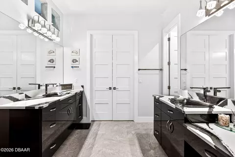Bath - 513 Wingspan Dr, Ormond Beach, FL 32174 photo 1 of 8