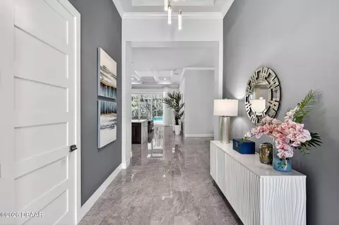 Entry Way - 513 Wingspan Dr, Ormond Beach, FL 32174 photo 5 of 6