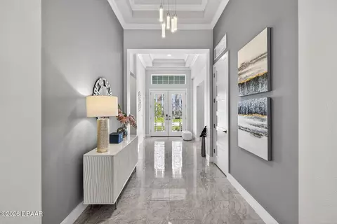 Entry Way - 513 Wingspan Dr, Ormond Beach, FL 32174 photo 4 of 6