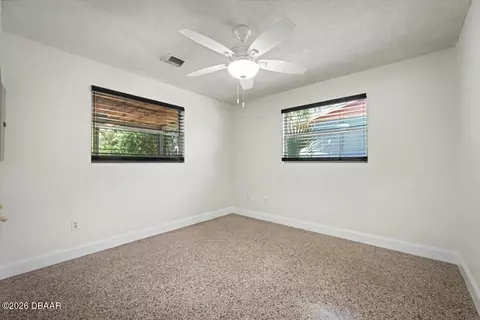 Bedroom - 213 Lynnhurst Dr, Ormond Beach, FL 32176 photo 4 of 4