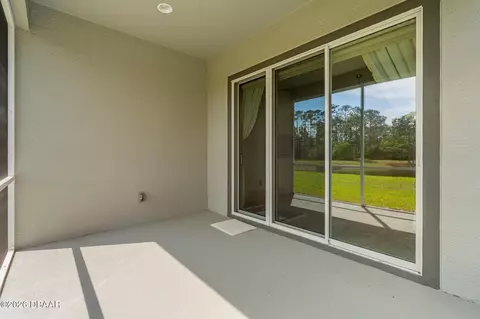 Exterior - 732 Aldenham Ln, Ormond Beach, FL 32174 photo 4 of 14