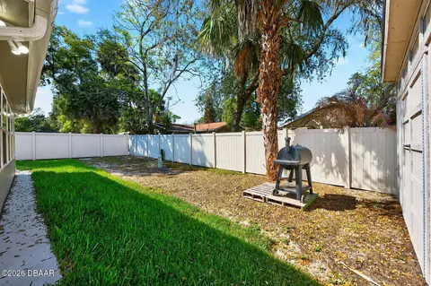 Exterior - 905 Willow Run, Ormond Beach, FL 32174 photo 4 of 7