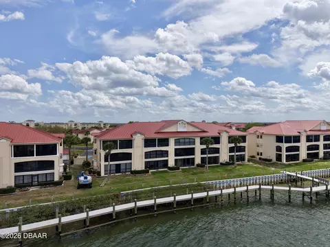 442 Bouchelle Dr, New Smyrna Beach, FL 32169
