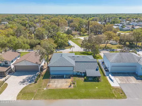 1805 12th St, Edgewater, FL 32132