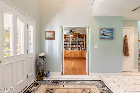 Entry Way - 1805 12th St, Edgewater, FL 32132 photo 1 of 8