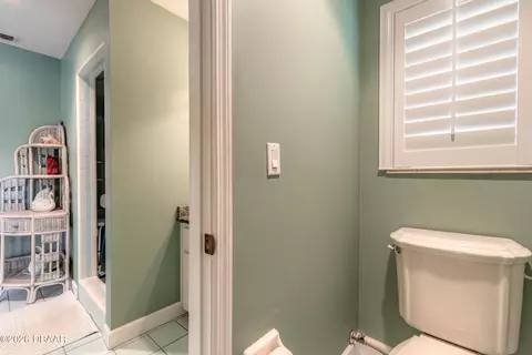 Bath - 1805 12th St, Edgewater, FL 32132 photo 5 of 7