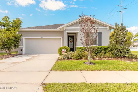 1094 River Falls Cir, Deland, FL 32720