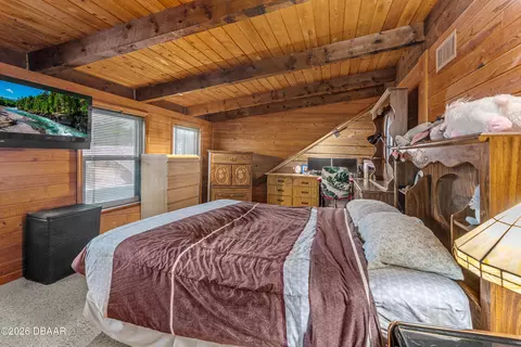 Bedroom - 37 Sandpiper Cir, Ormond Beach, FL 32174 photo 1 of 10