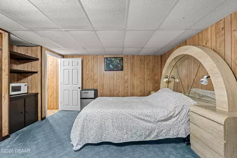 Bedroom - 37 Sandpiper Cir, Ormond Beach, FL 32174 photo 9 of 10