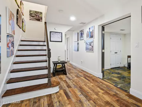 Entry Way - 428 N Riverside Dr, Edgewater, FL 32132 photo 4 of 6