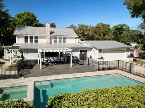 Exterior - 428 N Riverside Dr, Edgewater, FL 32132 photo 1 of 8