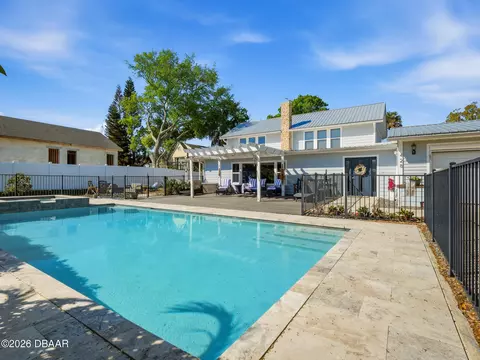 Exterior - 428 N Riverside Dr, Edgewater, FL 32132 photo 8 of 8