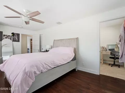 Bedroom - 428 N Riverside Dr, Edgewater, FL 32132 photo 8 of 9