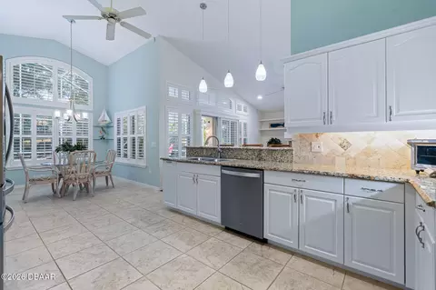 Kitchen - 440 Long Cove Rd, Ormond Beach, FL 32174 photo 4 of 4