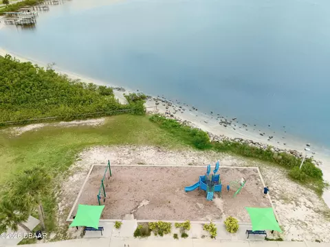 View/Area - 210 N Riverside Dr, Edgewater, FL 32132 photo 13 of 15