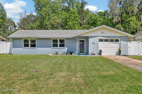 327 London Rd, Holly Hill, FL 32117