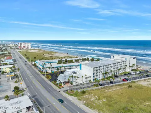 935 S Atlantic Ave, Daytona Beach, FL 32118