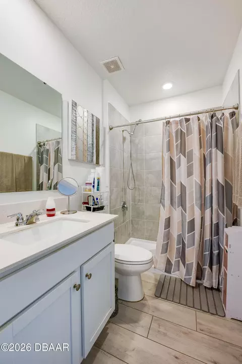 Bath - 3986 Willowbrook Dr, Edgewater, FL 32141 photo 1 of 6