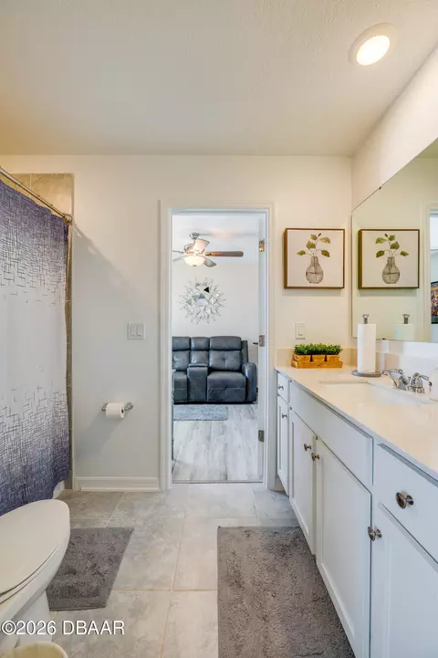 Bath - 3986 Willowbrook Dr, Edgewater, FL 32141 photo 5 of 6