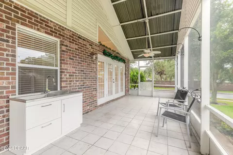 Exterior - 22 Old Macon Dr, Ormond Beach, FL 32174 photo 4 of 5