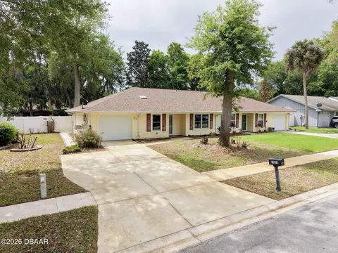 1054 W Samms Ave, Port Orange, FL 32129