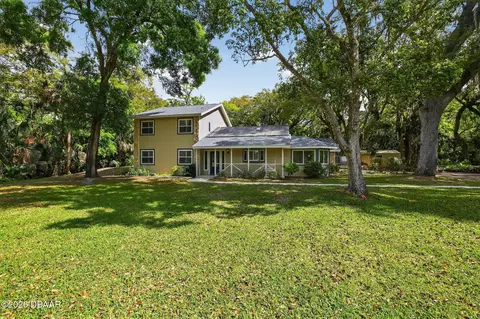 57 Village Dr, Ormond Beach, FL 32174