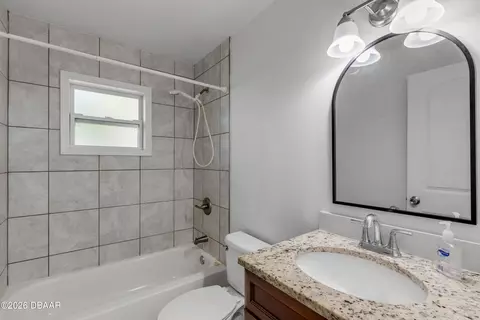 Bath - 420 Perdita Ave, Edgewater, FL 32132 photo 1 of 1