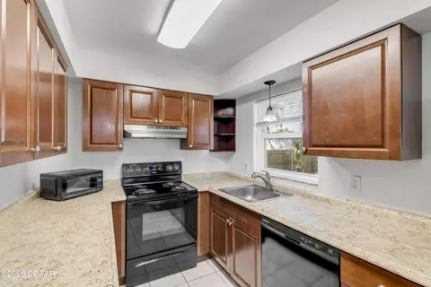 Kitchen - 420 Perdita Ave, Edgewater, FL 32132 photo 1 of 4