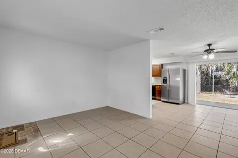 Living - 420 Perdita Ave, Edgewater, FL 32132 photo 2 of 5