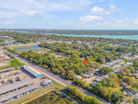 View/Area - 420 Perdita Ave, Edgewater, FL 32132 photo 7 of 11