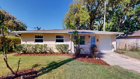 352 S Orchard St, Ormond Beach, FL 32174