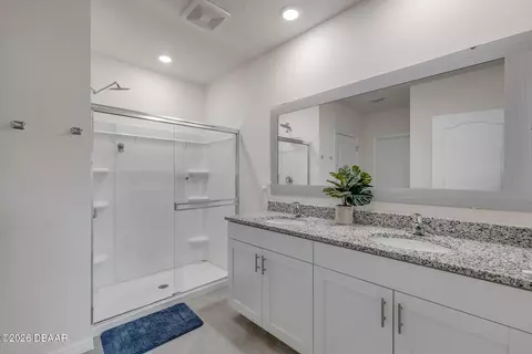 Bath - 8 Melogold Dr, Ormond Beach, FL 32174 photo 1 of 3