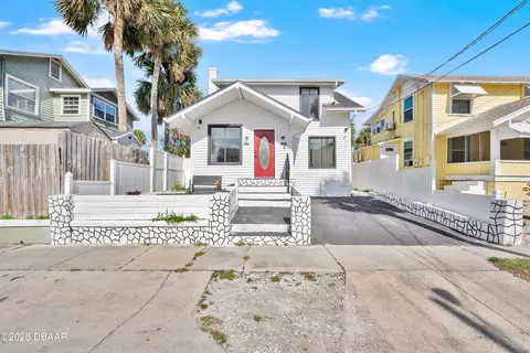 207 S Oleander Ave, Daytona Beach, FL 32118