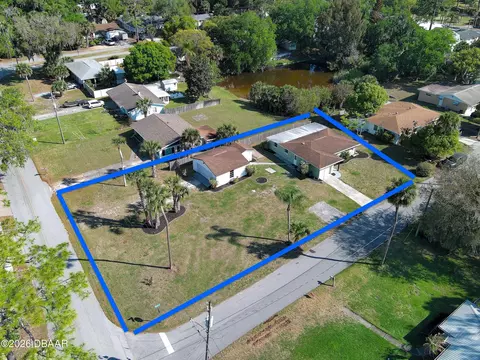 11 Swan Ave, New Smyrna Beach, FL 32168