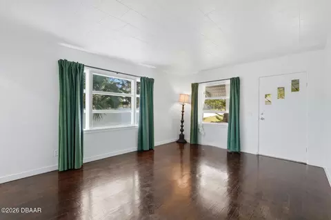 Living - 231 N Ridgewood Ave, Ormond Beach, FL 32174 photo 1 of 6