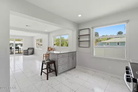 Kitchen - 231 N Ridgewood Ave, Ormond Beach, FL 32174 photo 4 of 6
