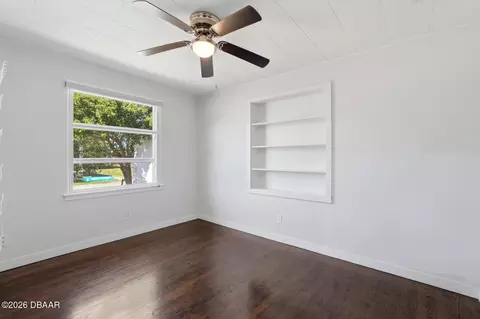 Bedroom - 231 N Ridgewood Ave, Ormond Beach, FL 32174 photo 3 of 4