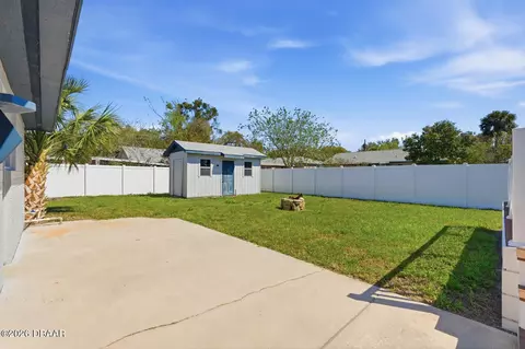 Exterior - 231 N Ridgewood Ave, Ormond Beach, FL 32174 photo 8 of 9