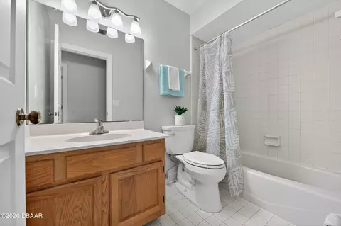 Bath - 7 Oakmont Cir, Ormond Beach, FL 32174 photo 5 of 5