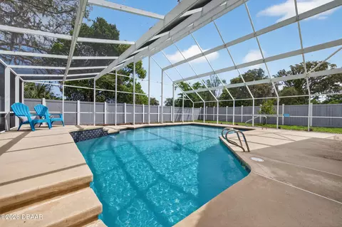 Exterior - 7 Oakmont Cir, Ormond Beach, FL 32174 photo 7 of 12