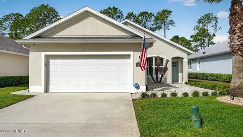 202 Catriona Dr, Daytona Beach, FL 32124