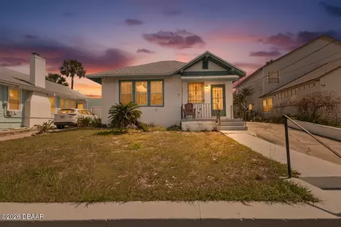 133 S Oleander Ave, Daytona Beach, FL 32118