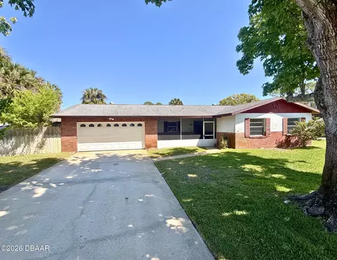 1211 Thomasina Dr, Port Orange, FL 32129