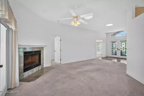 Living - 28 Marjorie Trl, Ormond Beach, FL 32174 photo 3 of 4