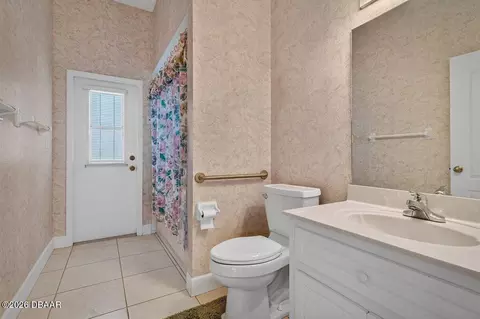 Bath - 28 Marjorie Trl, Ormond Beach, FL 32174 photo 5 of 6